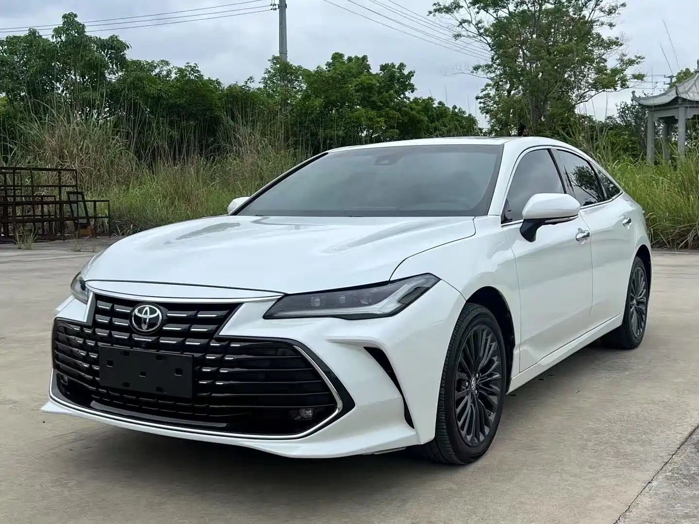 TOYOTA AVALON 2022