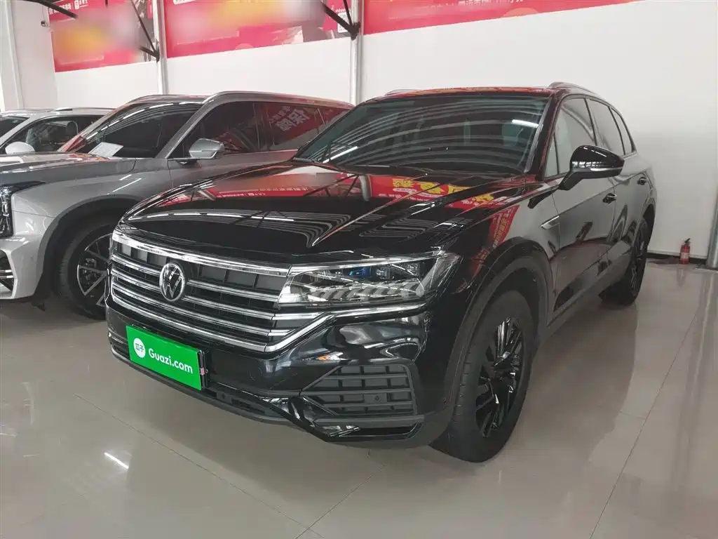 VOLKSWAGEN TOUAREG 2021
