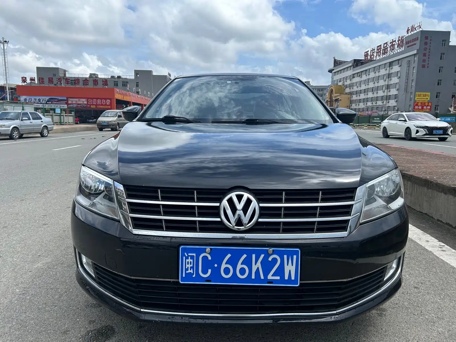 VOLKSWAGEN LAVIDA 2013