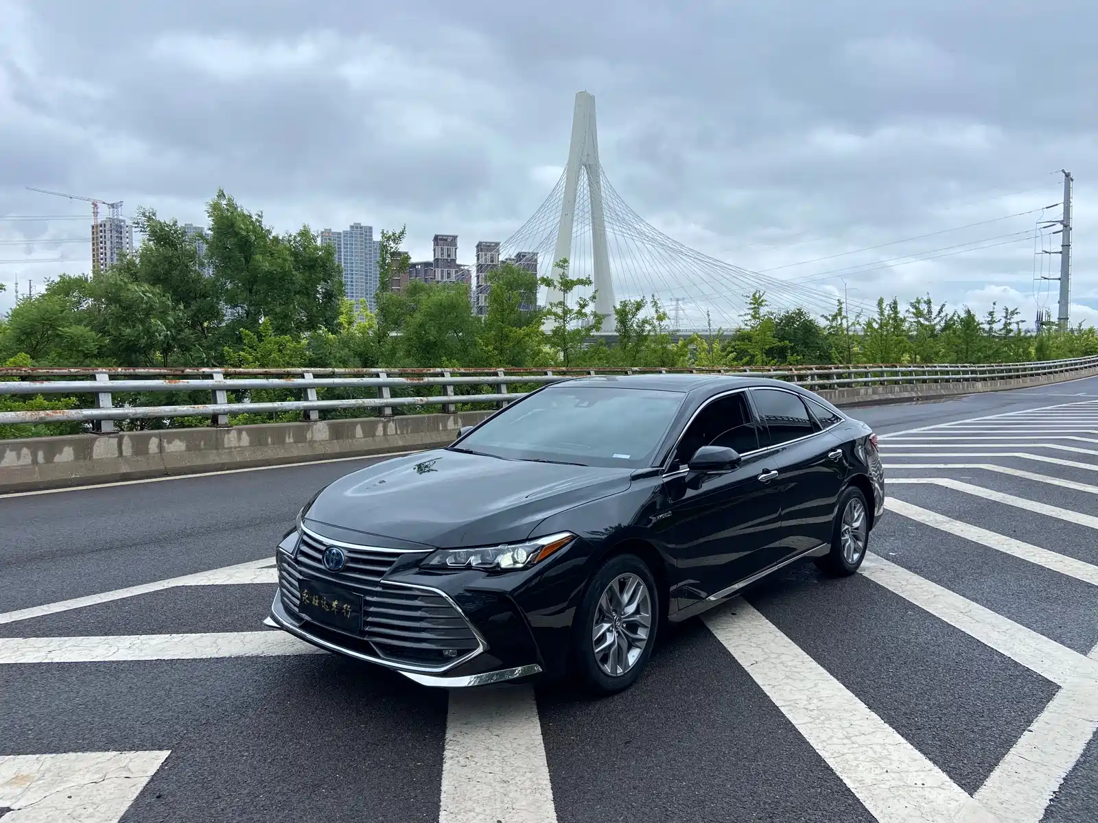 TOYOTA AVALON 2022