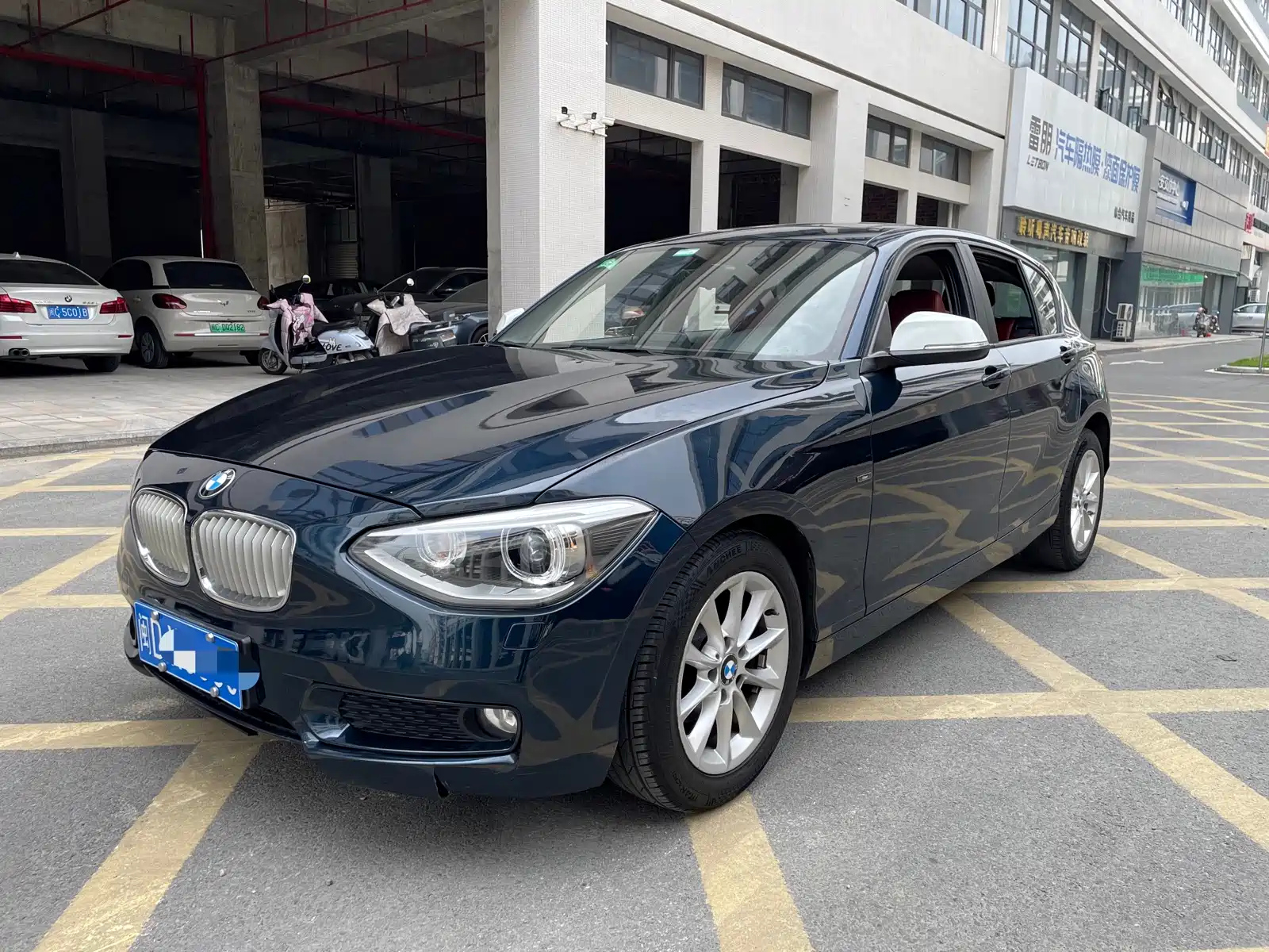 BMW 1-SERIES IMPORT 2012