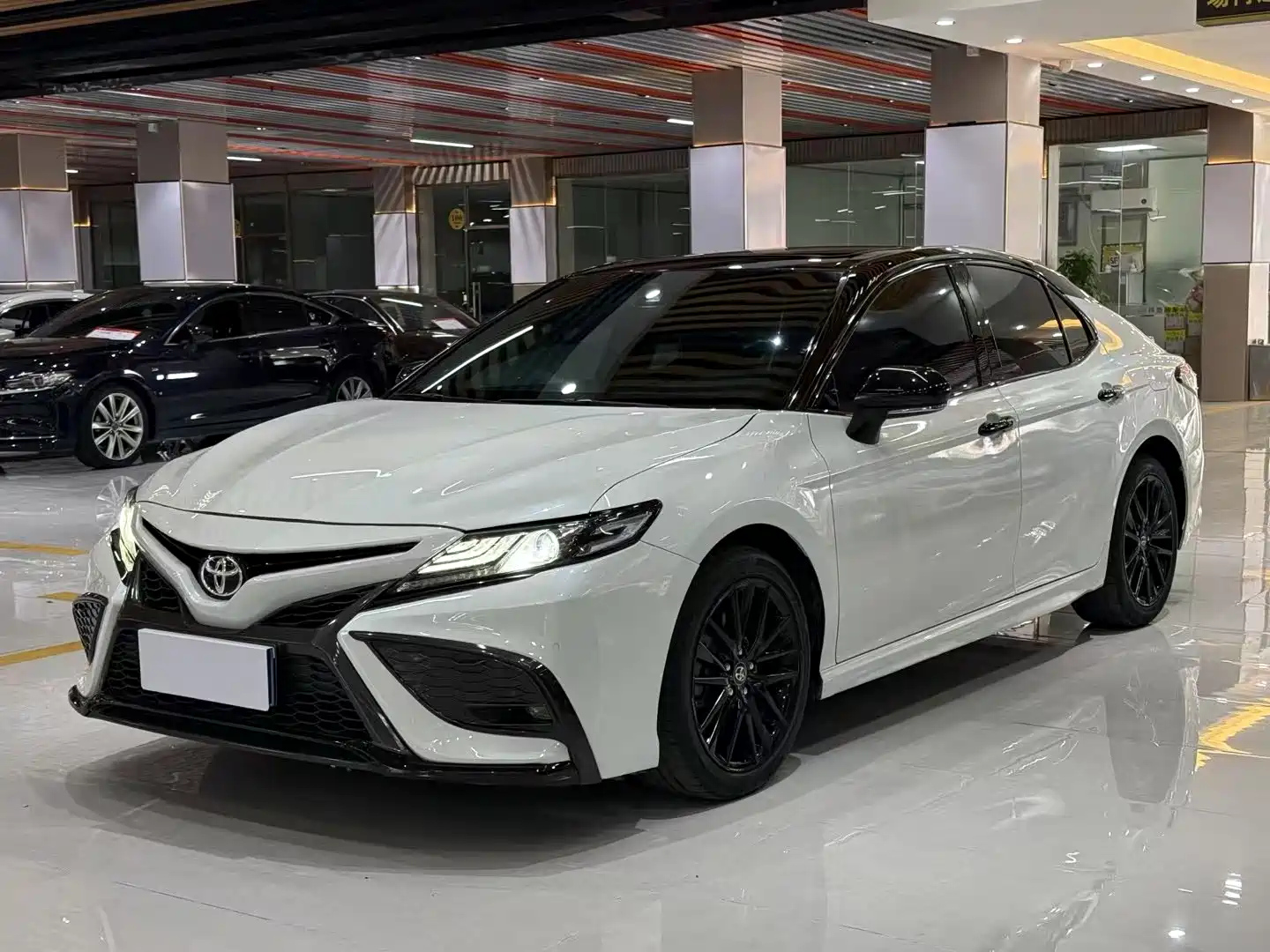 TOYOTA CAMRY 2022