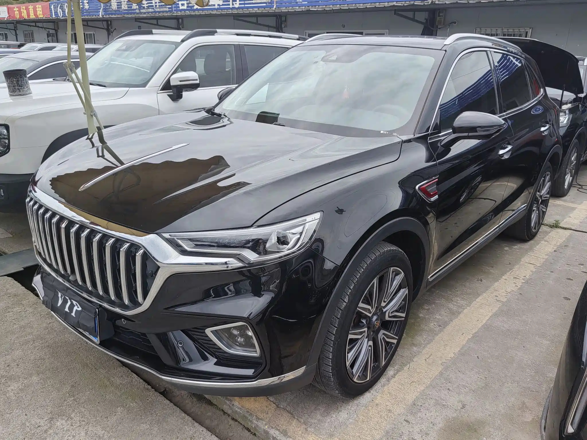 HONGQI HS5 2022