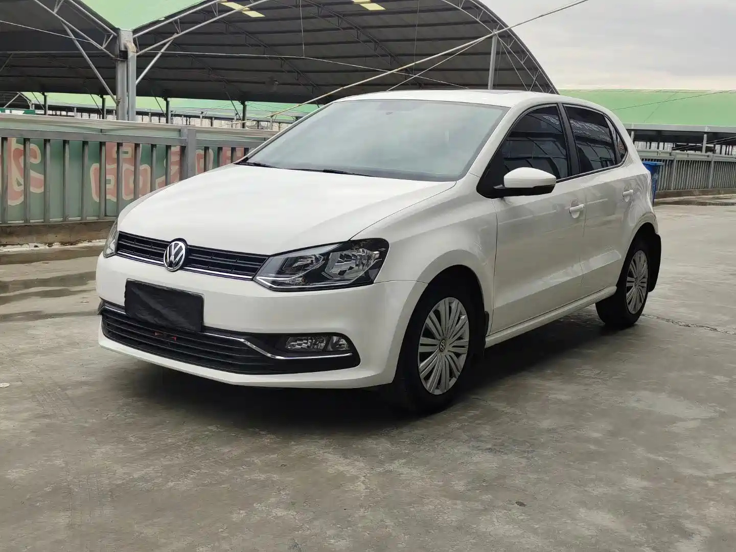 VOLKSWAGEN POLO 2018
