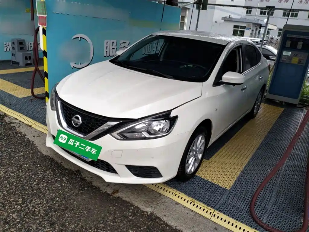 NISSAN SYLPHY 2022