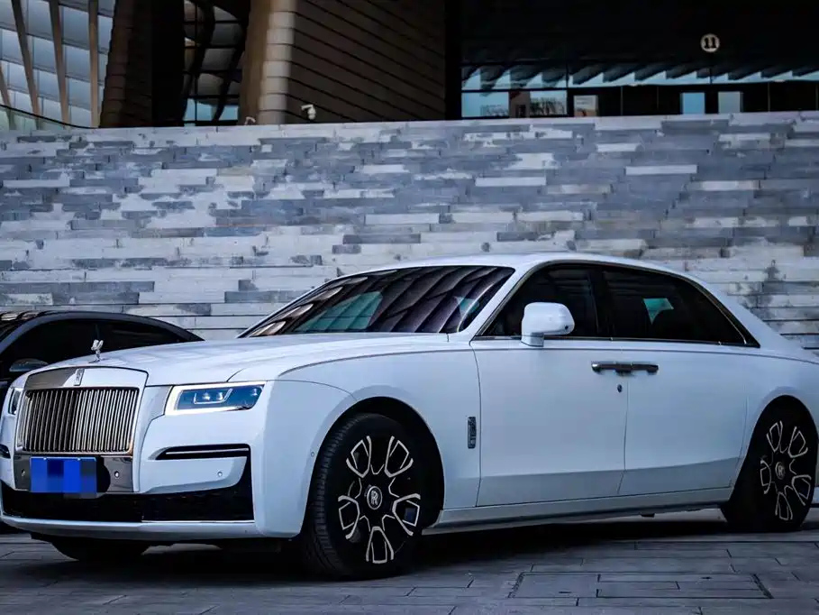 ROLLS ROYCE GHOST 2021