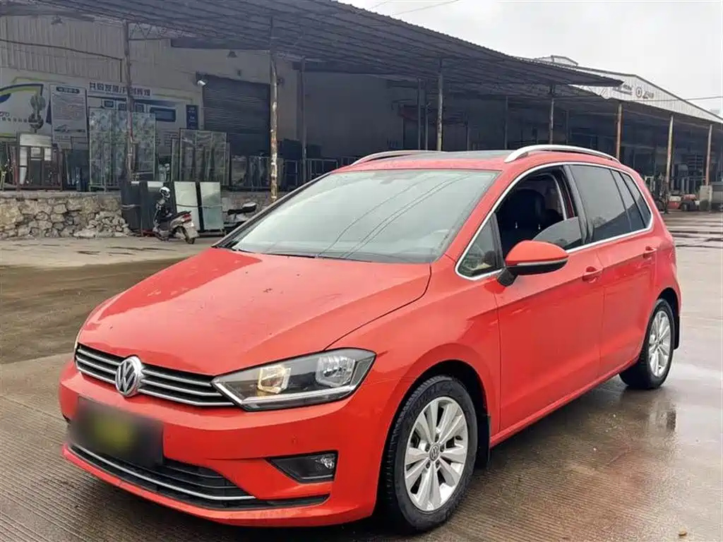 VOLKSWAGEN GOLF . SPORTSVAN 2018
