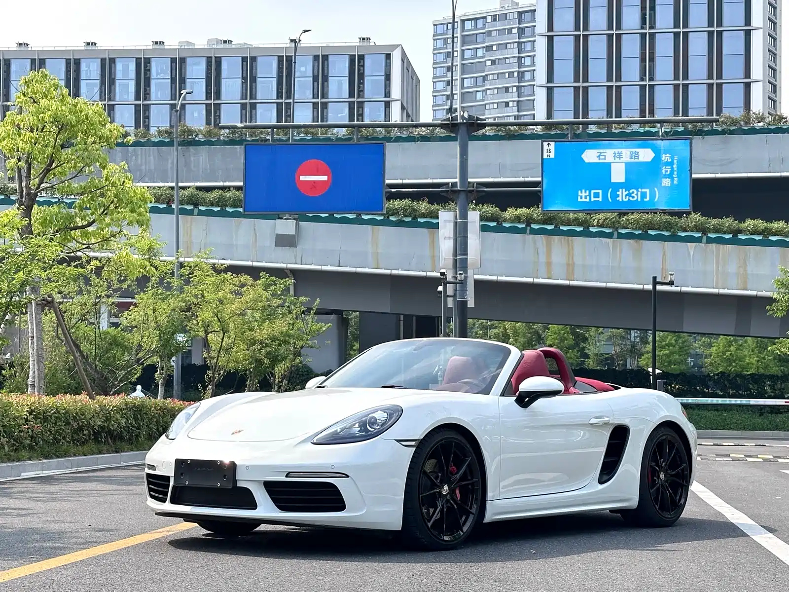 PORSCHE 718 2022