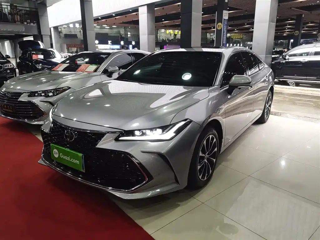 TOYOTA AVALON 2022