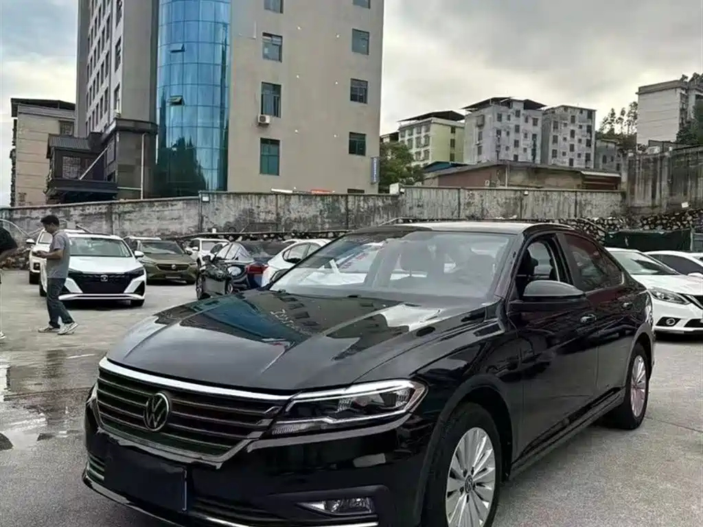 VOLKSWAGEN LAVIDA 2021