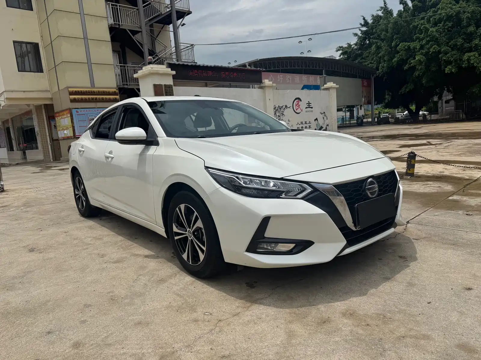 NISSAN SYLPHY 2021