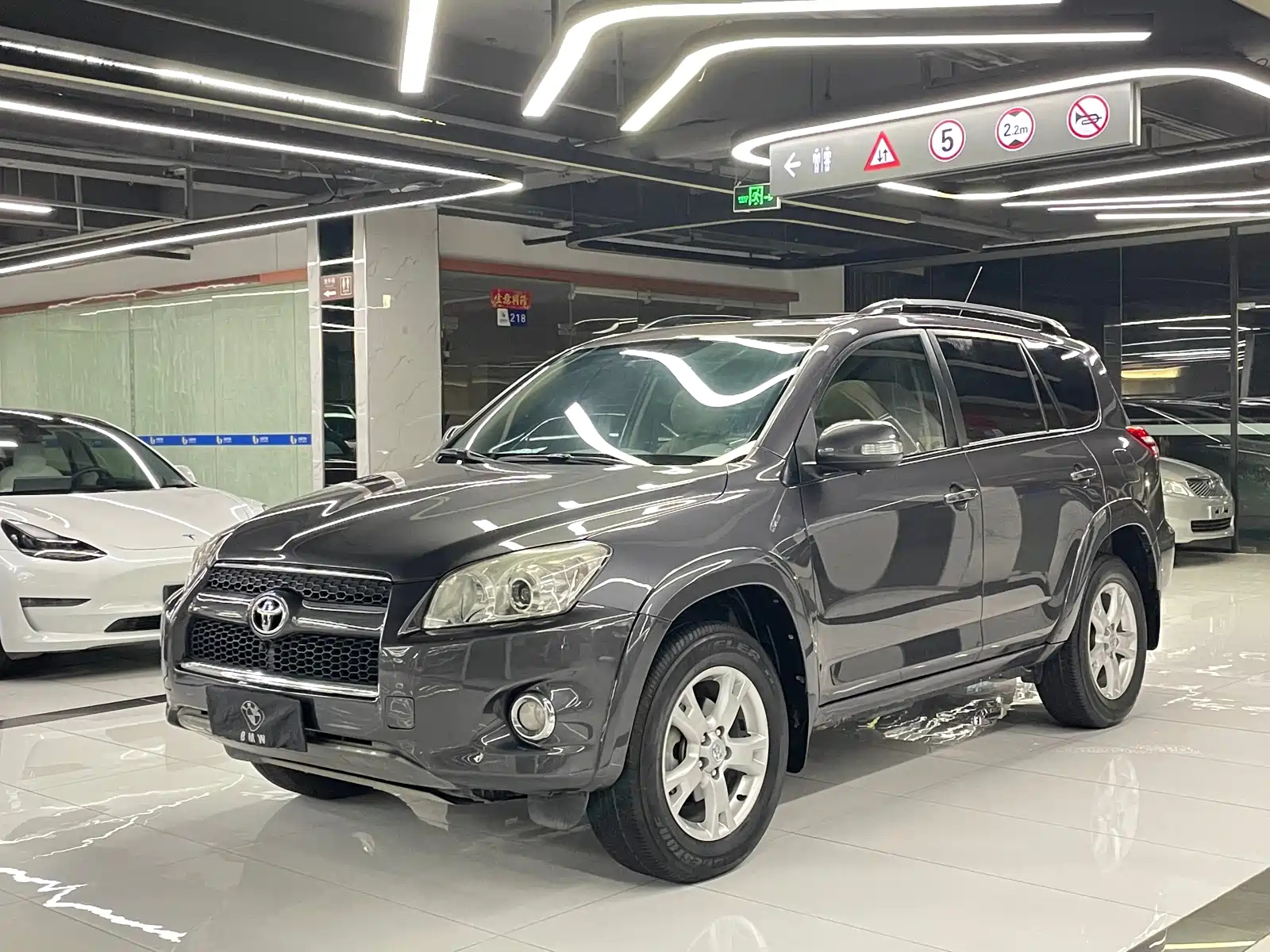 TOYOTA RAV4 RONGFANG 2011