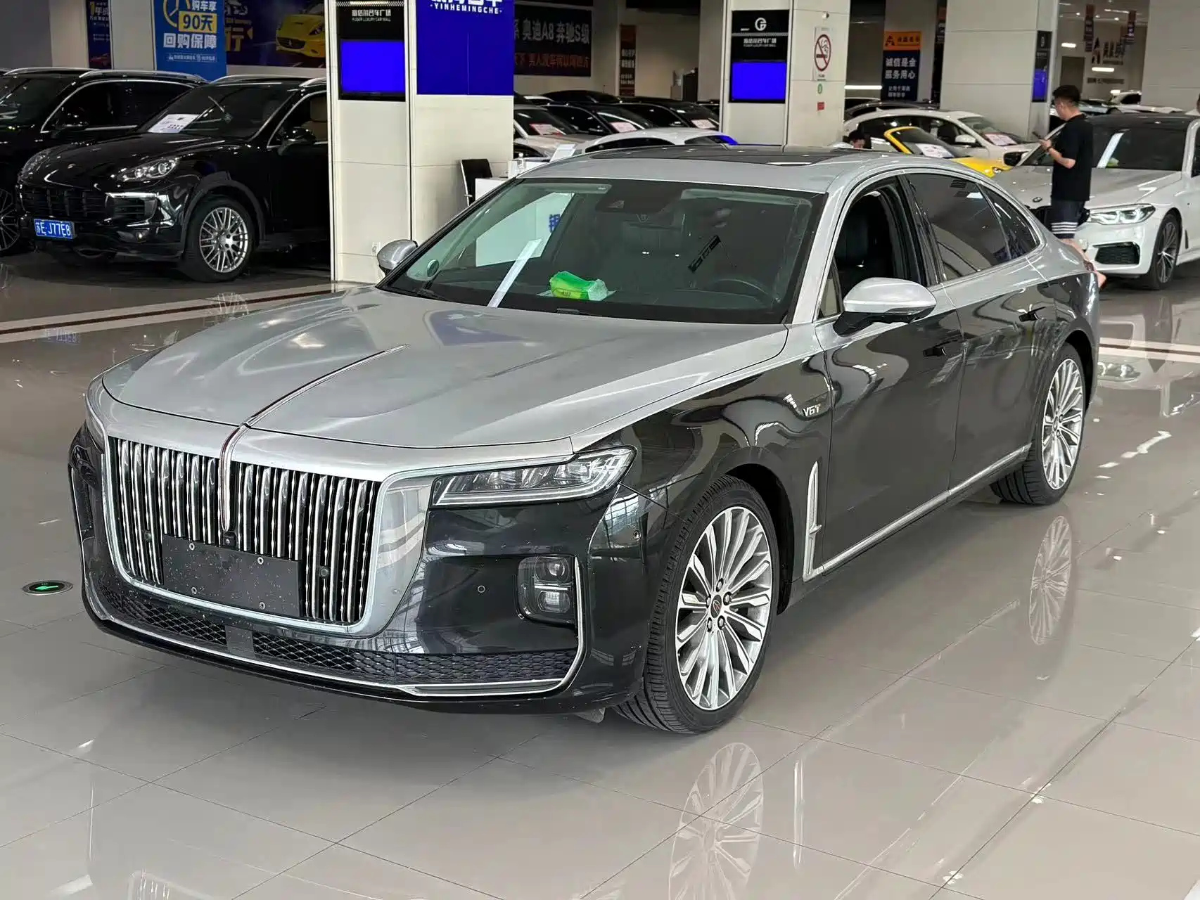 HONGQI H9 2022