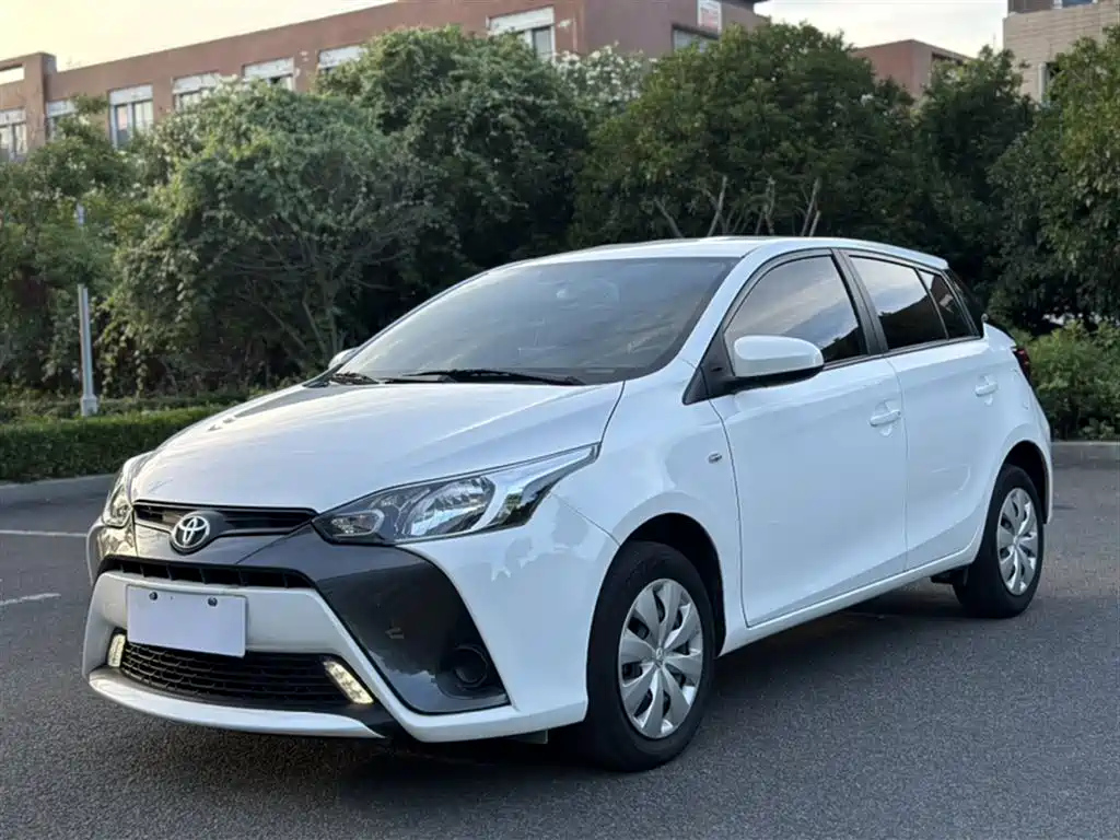 TOYOTA YARIS L DAZZLING 2021