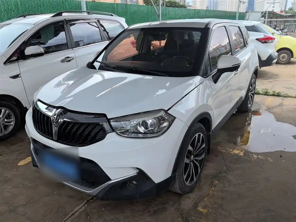 ZHONGHUA V3 2016