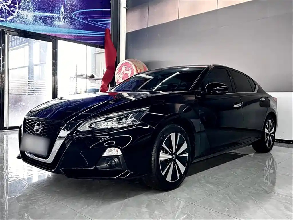 NISSAN TEANA 2021