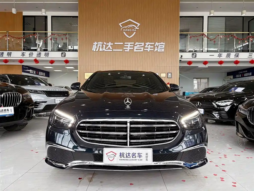 MERCEDES BENZ E-CLASS