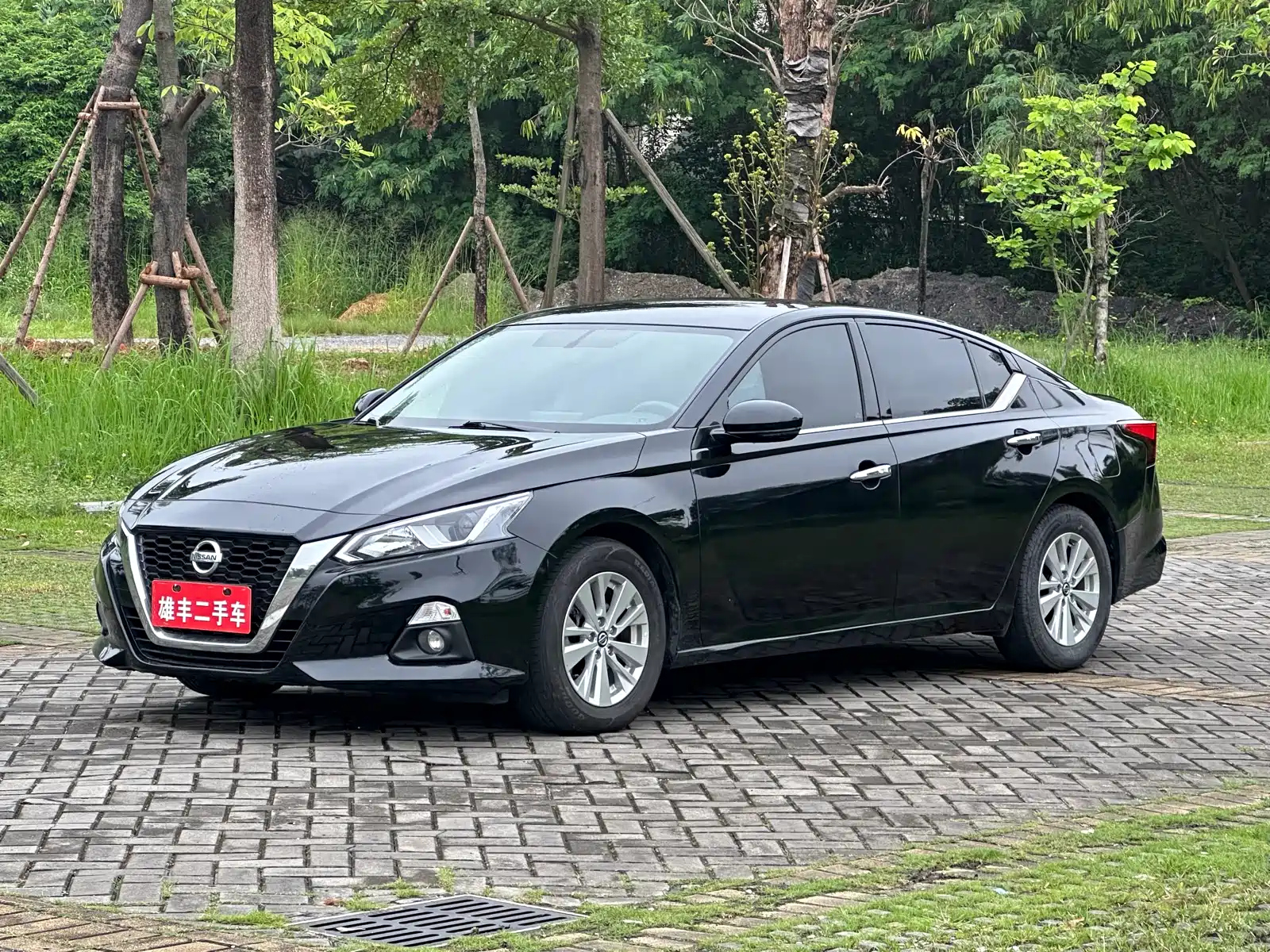 NISSAN TEANA