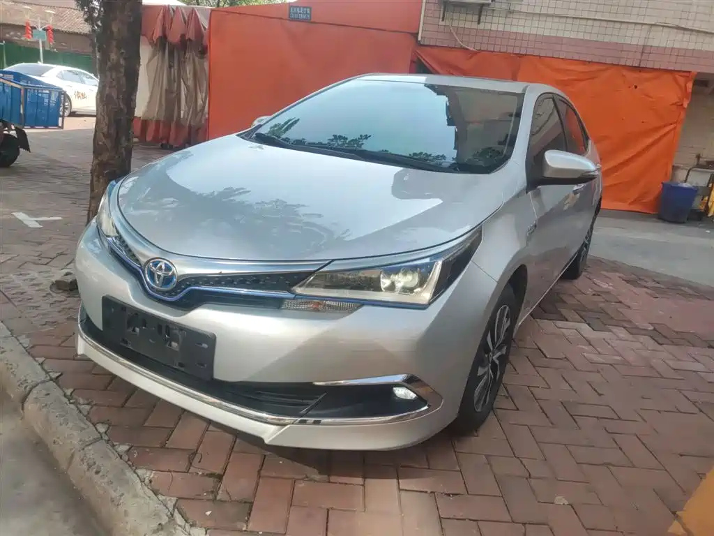 TOYOTA COROLLA DUAL ENGINE E+ 2019