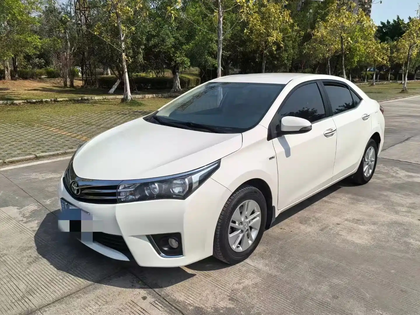 TOYOTA COROLLA 2014