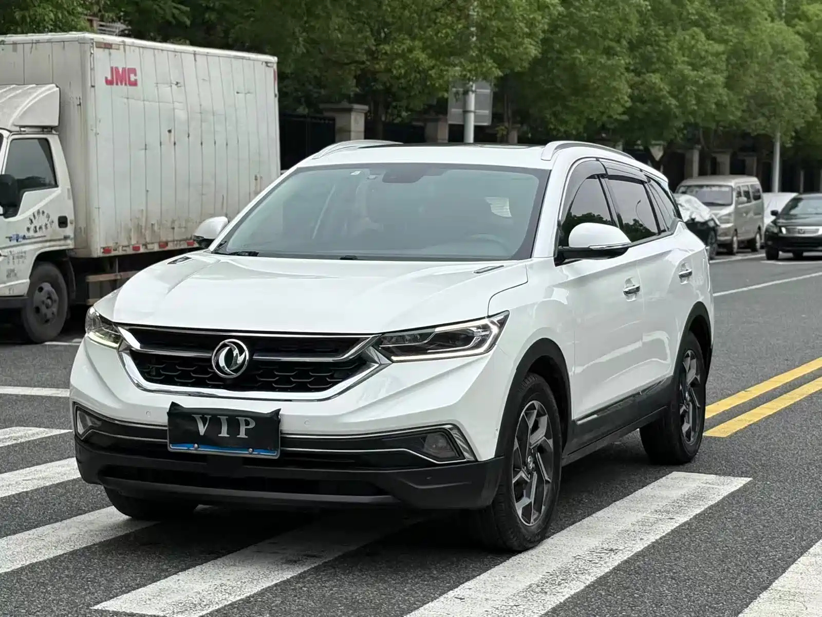 DONGFENG AEOLUS AX7 2019