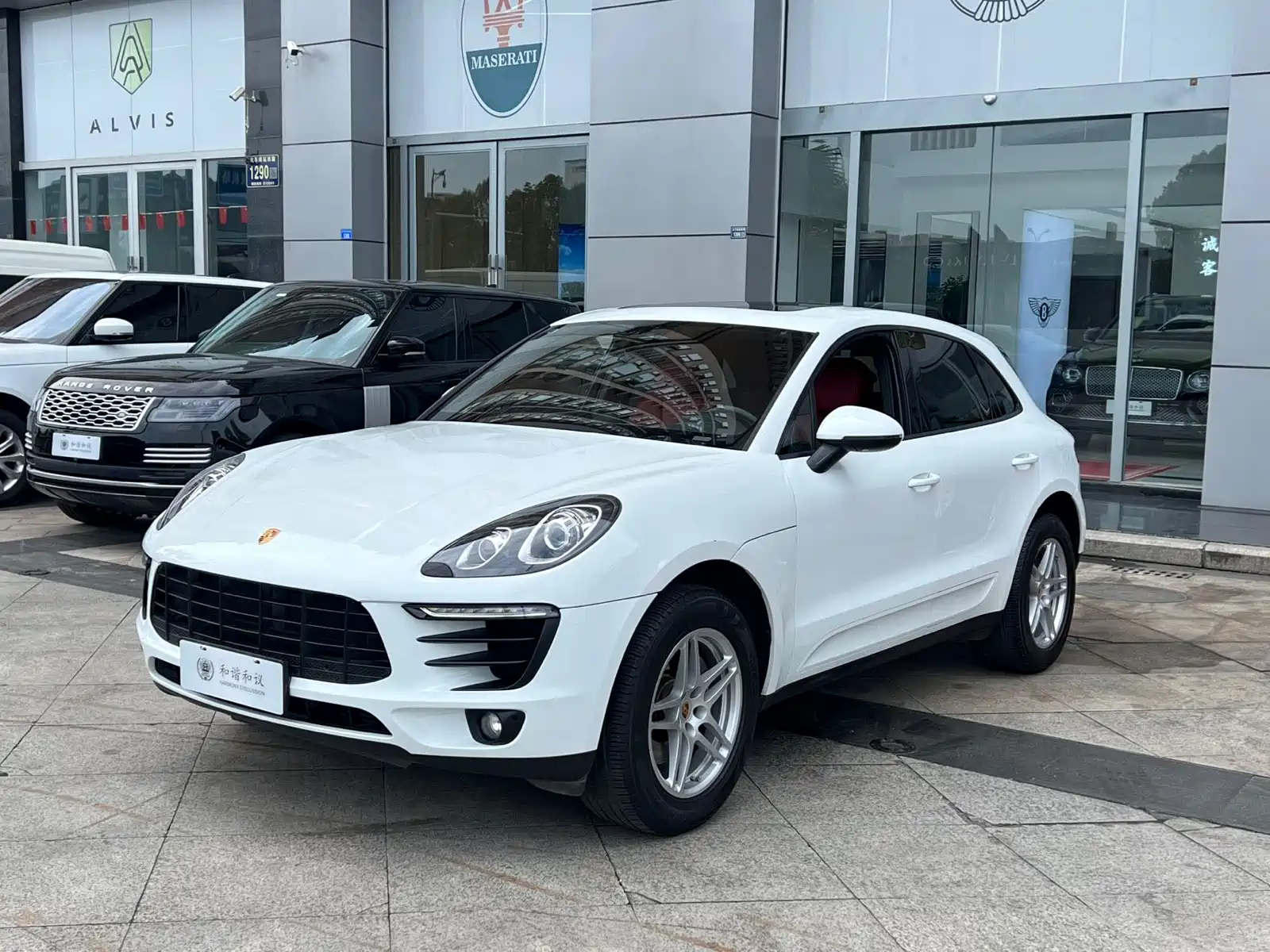 PORSCHE MACAN 2017