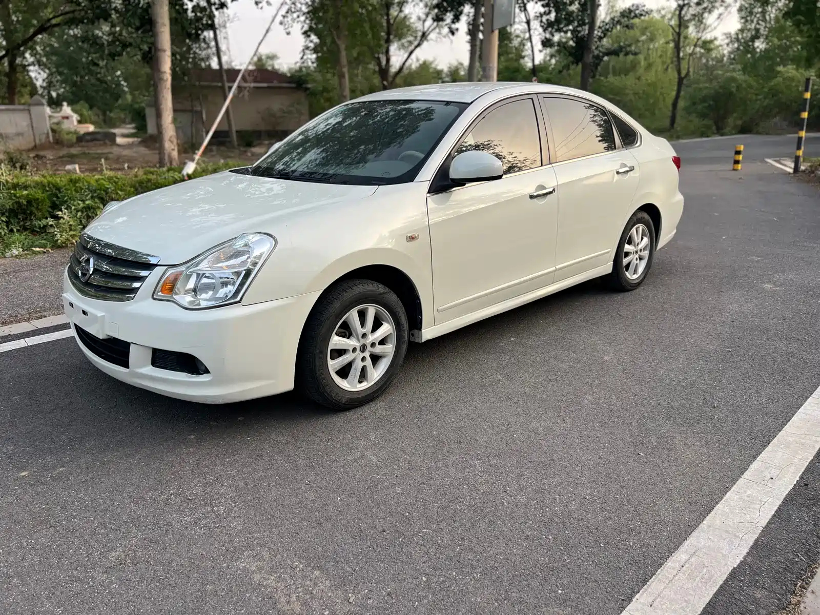 NISSAN SYLPHY 2012