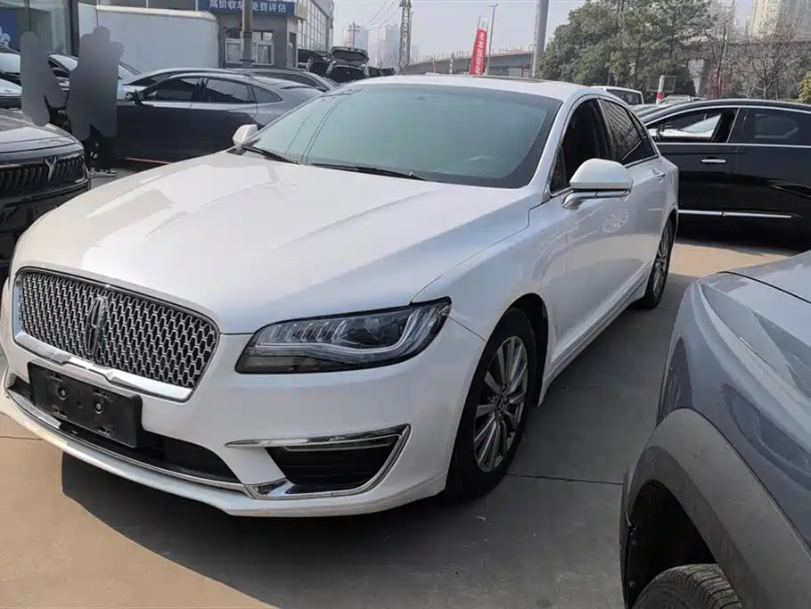LINCOLN MKZ 2019