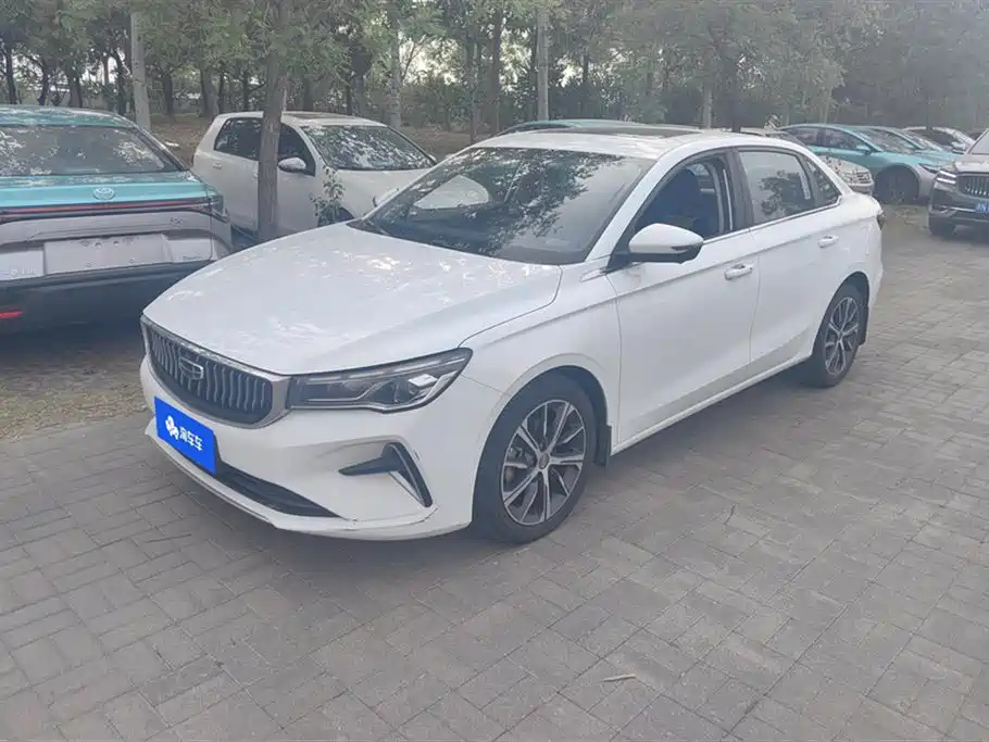 GEELY AUTO EMGRAND 2022
