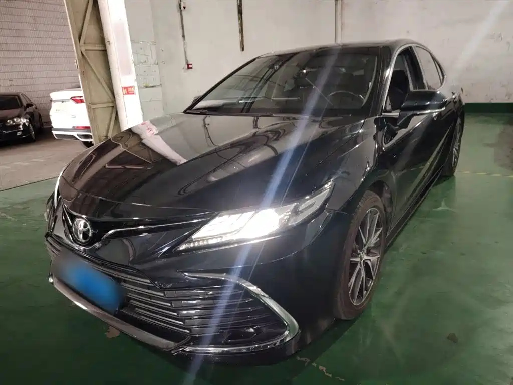 TOYOTA CAMRY 2021