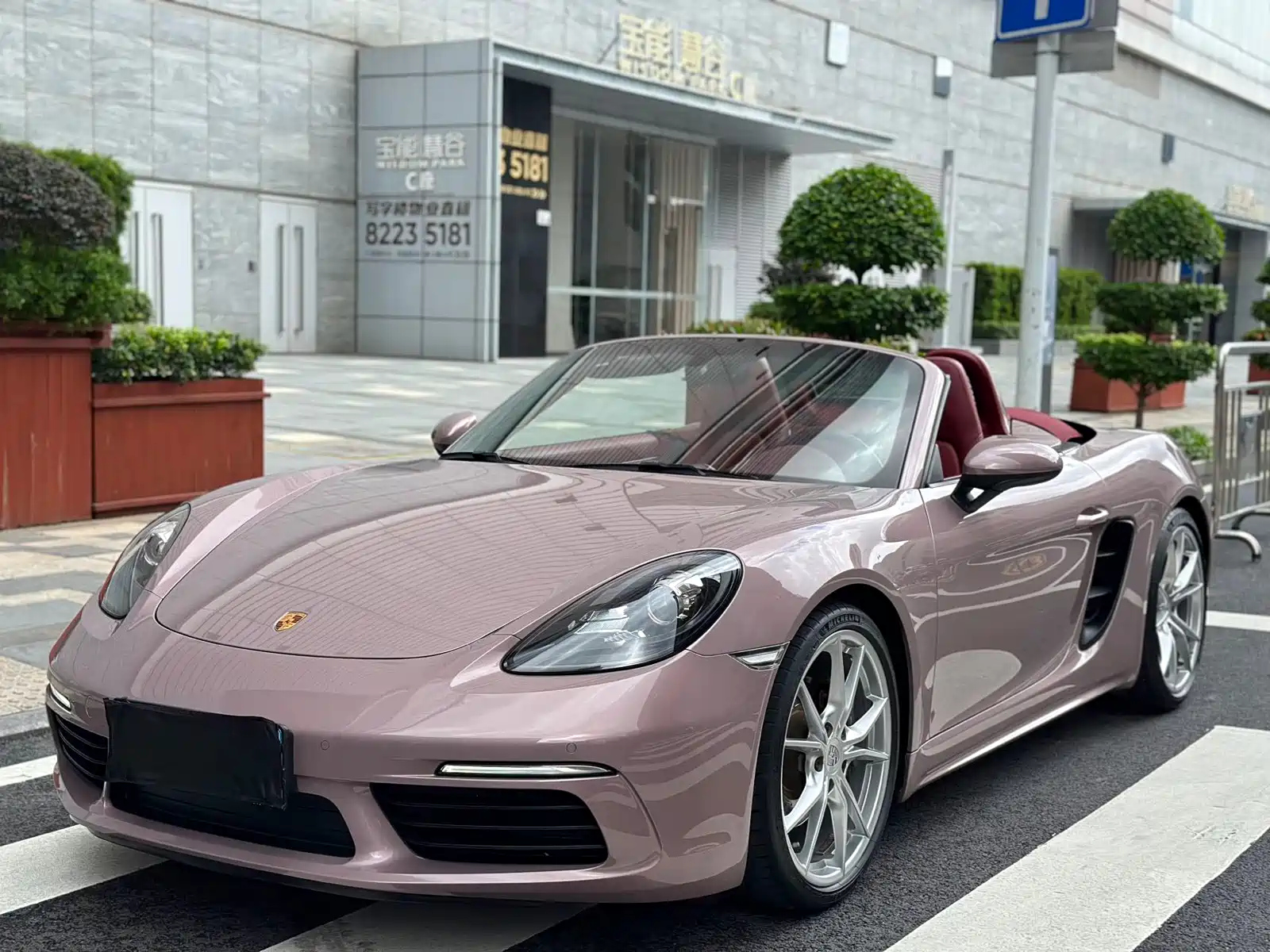 PORSCHE 718 2022