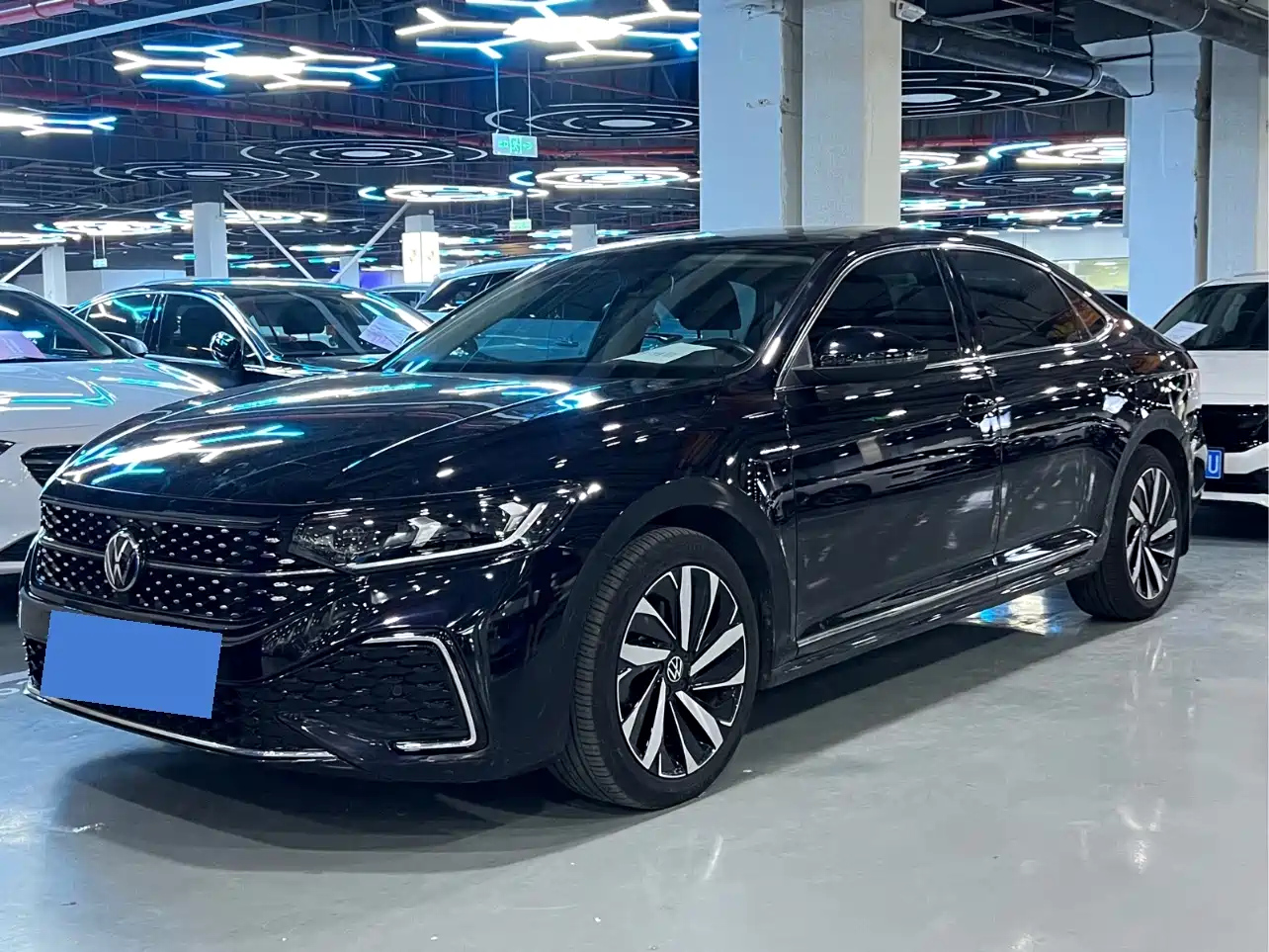 VOLKSWAGEN PASSAT 2022