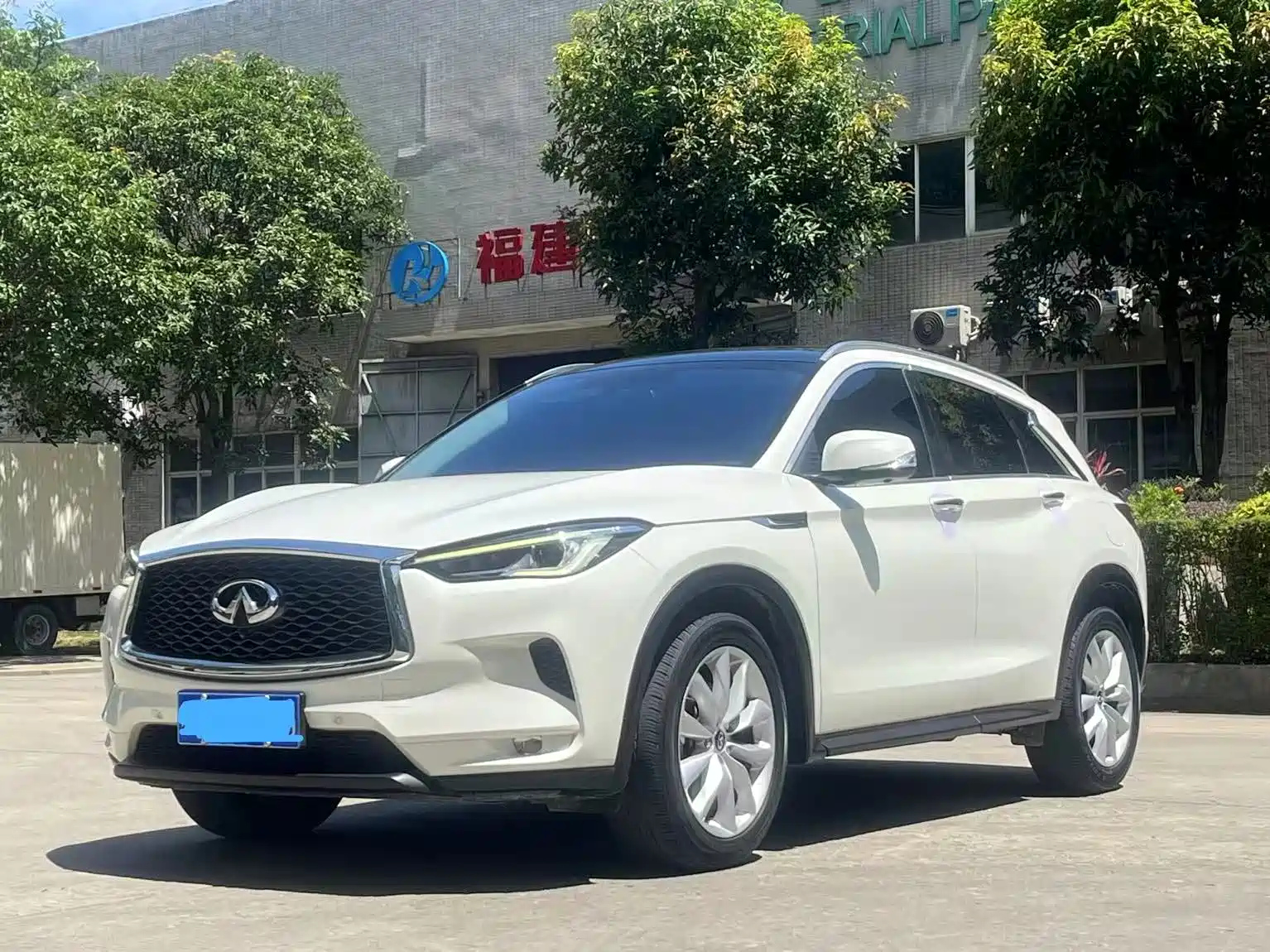 INFINITI QX50 2018