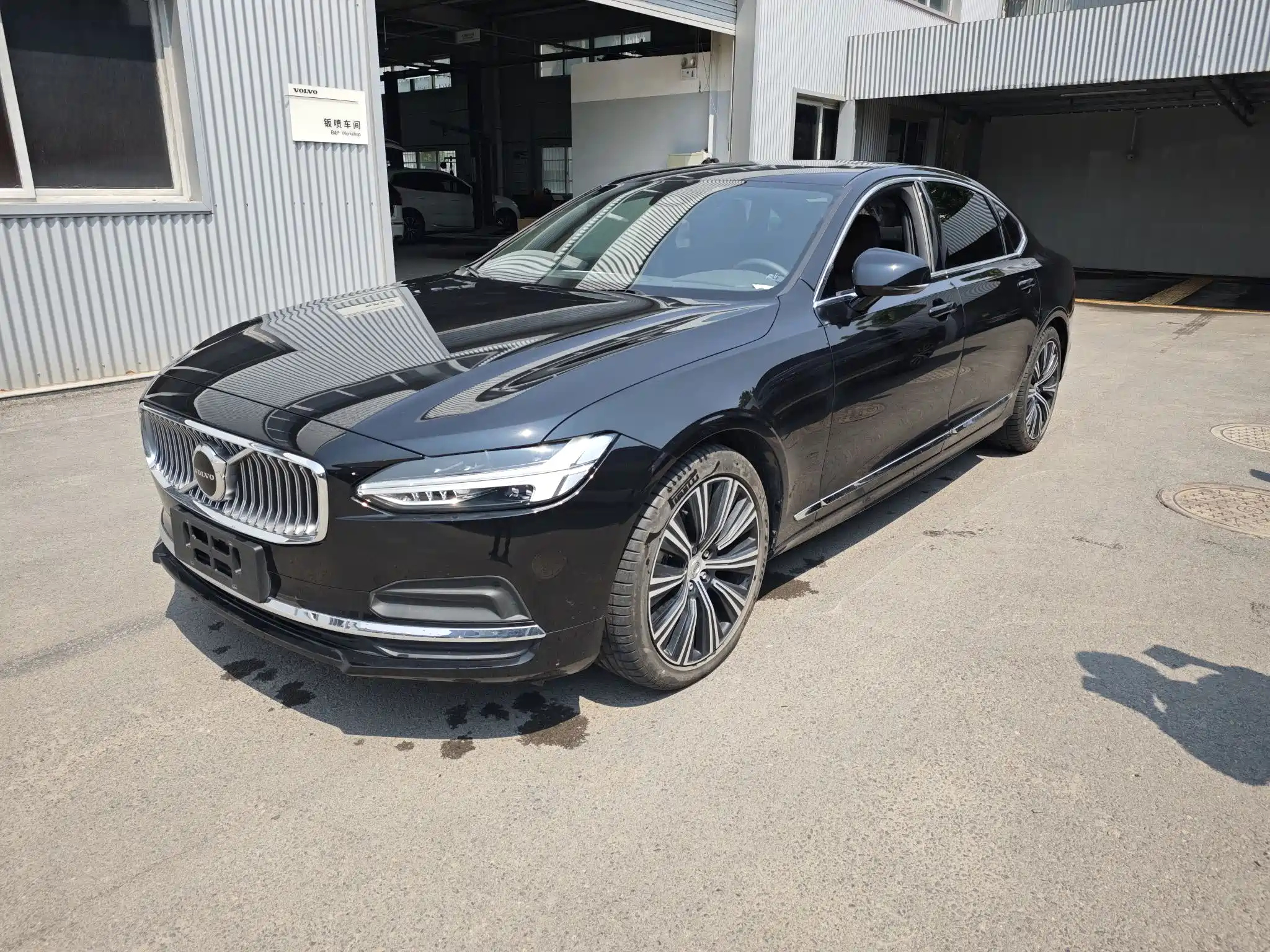 VOLVO S90 2024