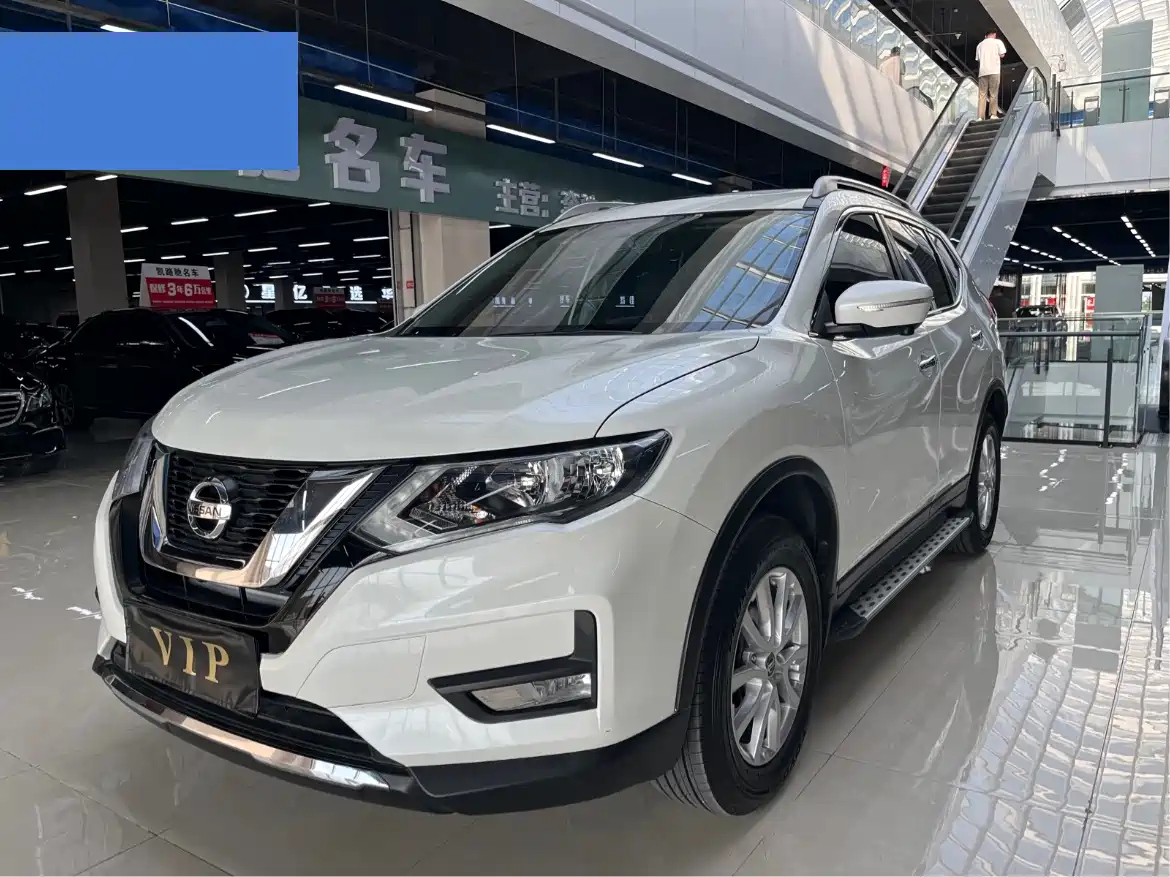 NISSAN X-TRAIL 2017