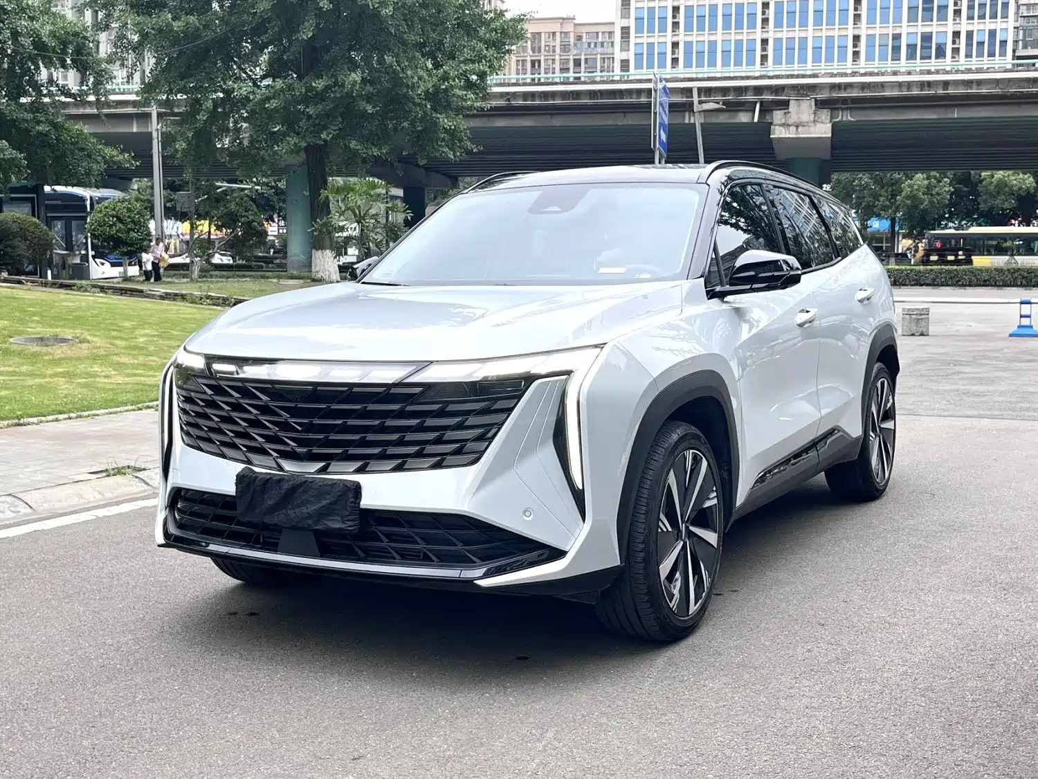 GEELY AUTO BOYUE L 2024