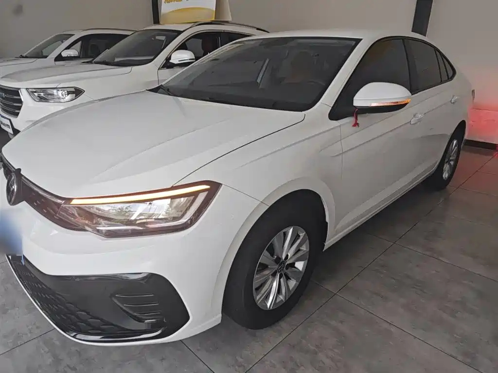 VOLKSWAGEN LAVIDA 2023