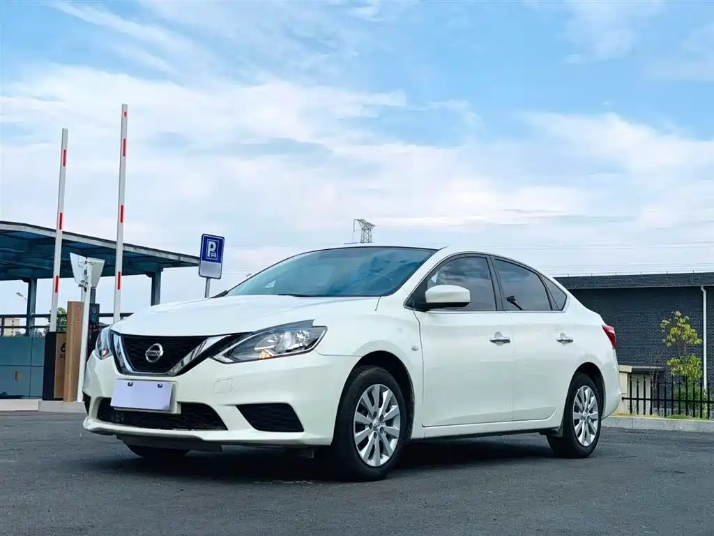 NISSAN SYLPHY 2022