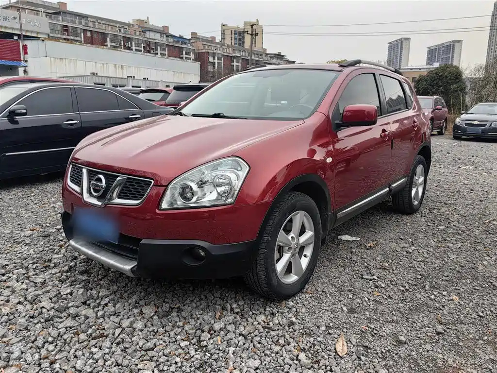 NISSAN QASHQAI 2015