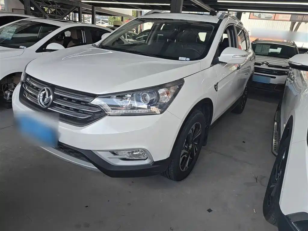 DONGFENG AEOLUS AX7 2016
