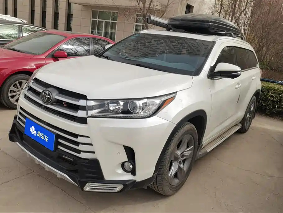 TOYOTA HIGHLANDER 2018