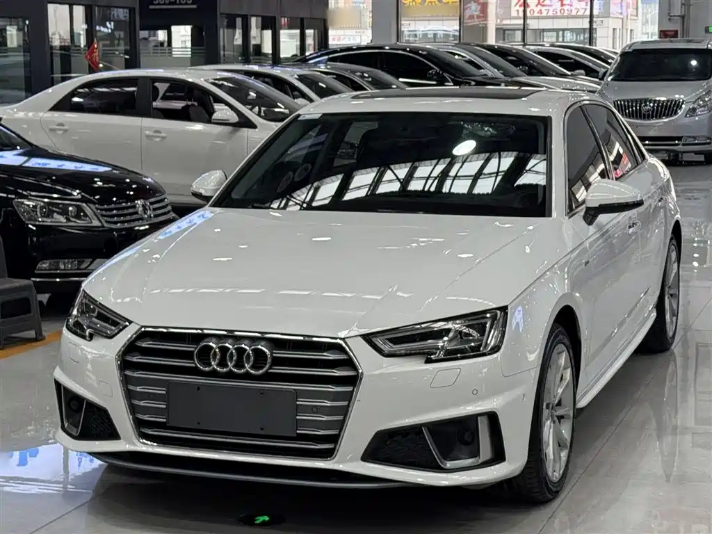 AUDI A4L 2019