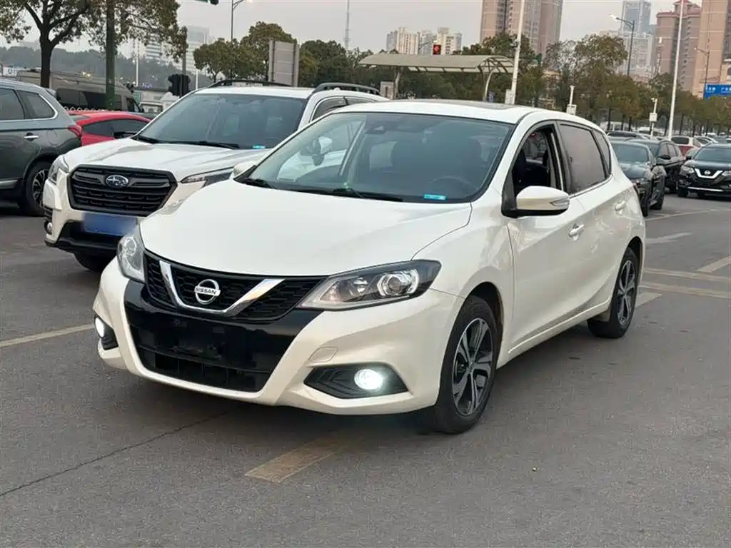 NISSAN TIIDA TIIDA 2019