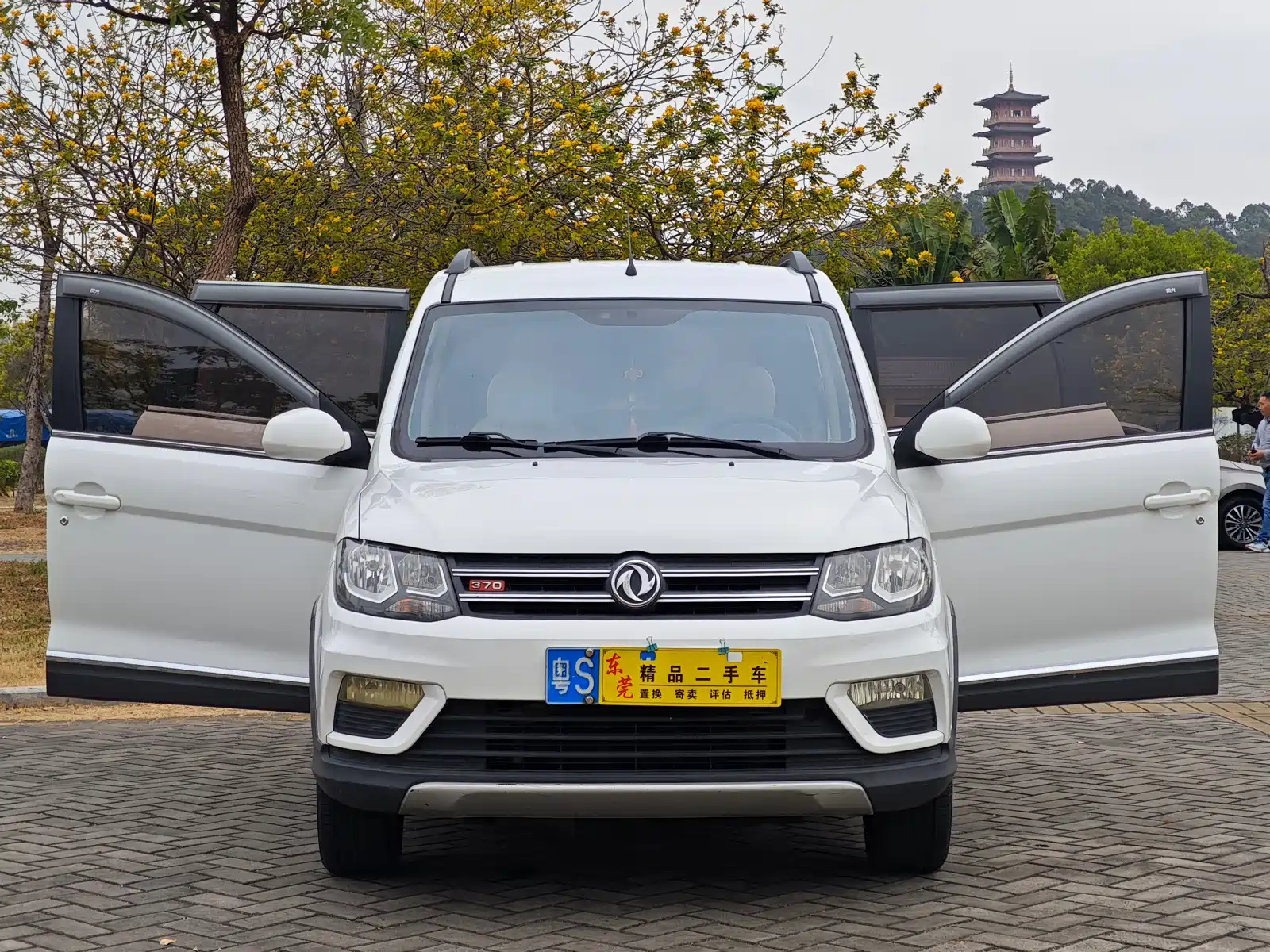 DONGFENG SCENERY 370 2016