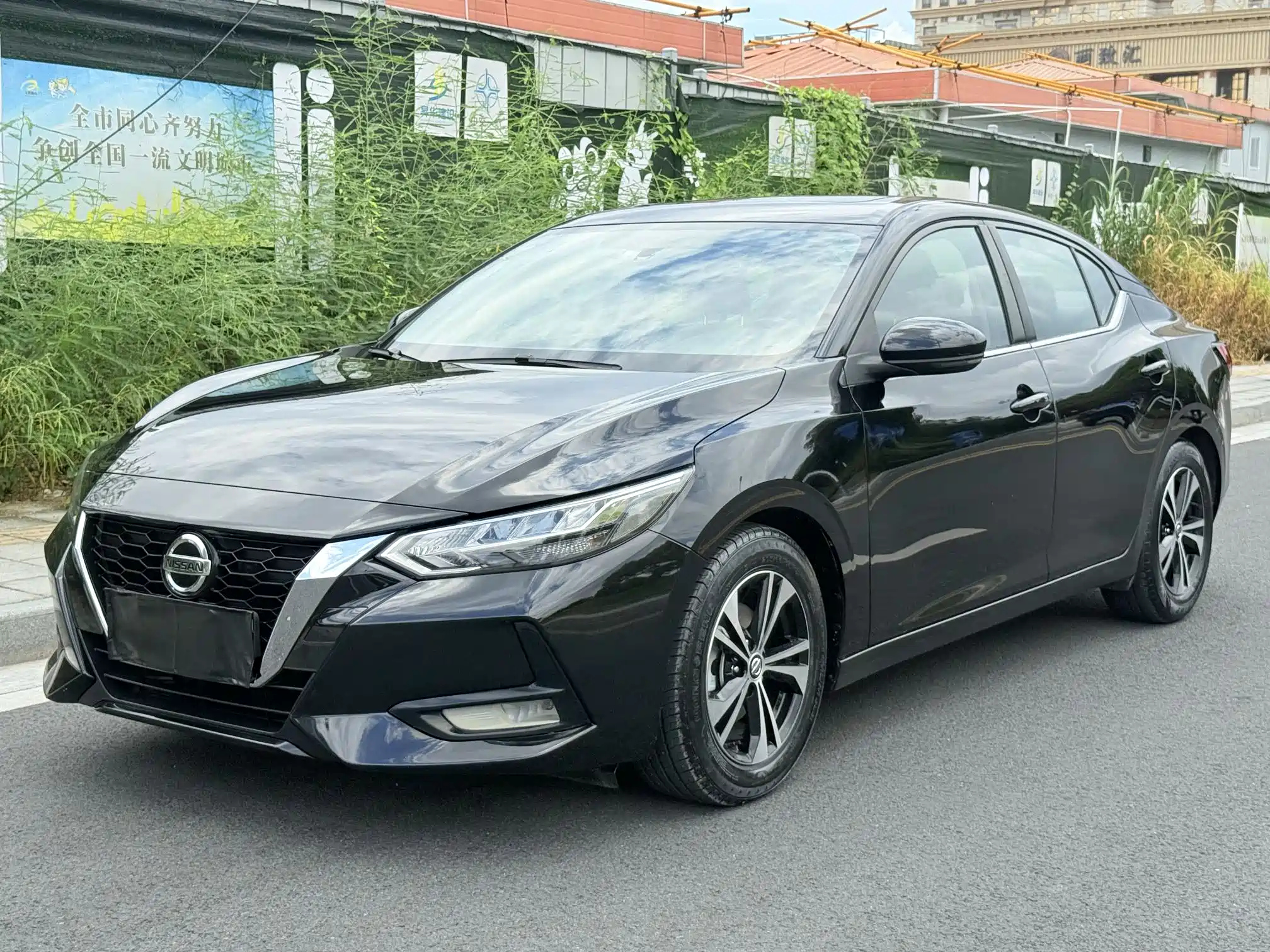 NISSAN SYLPHY 2020