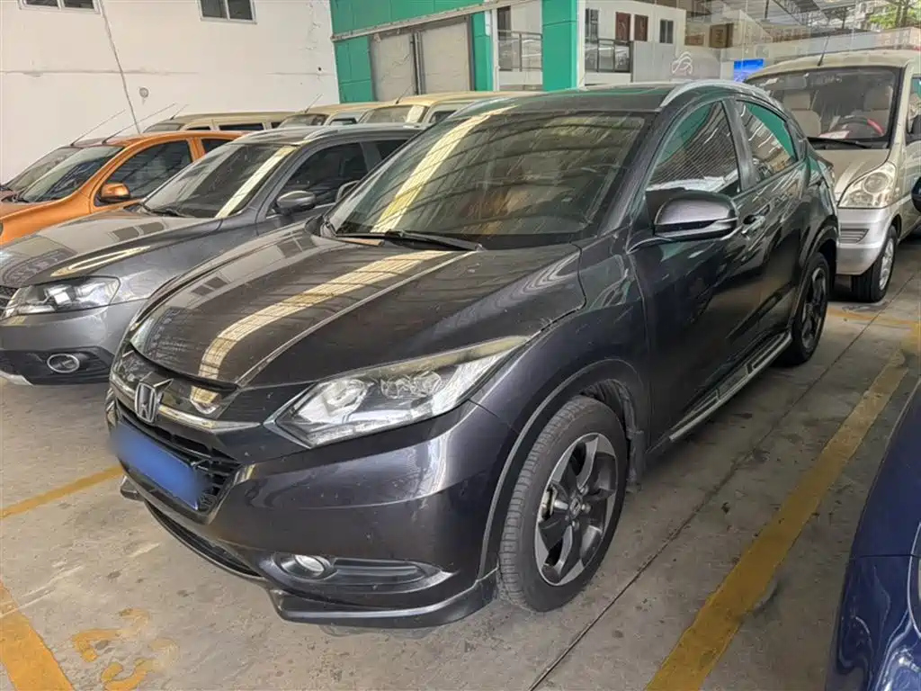 HONDA VEZEL 2017