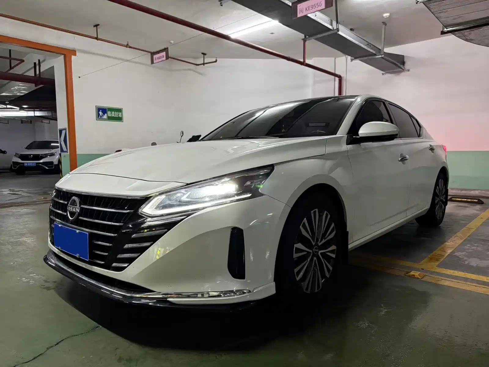NISSAN TEANA 2022