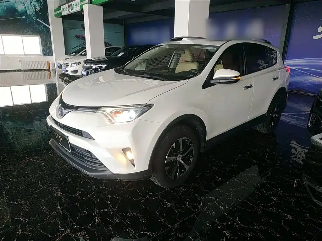TOYOTA RAV4 RONGFANG 2016