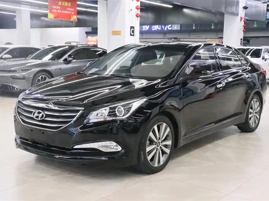 HYUNDAI MISTRA 2016