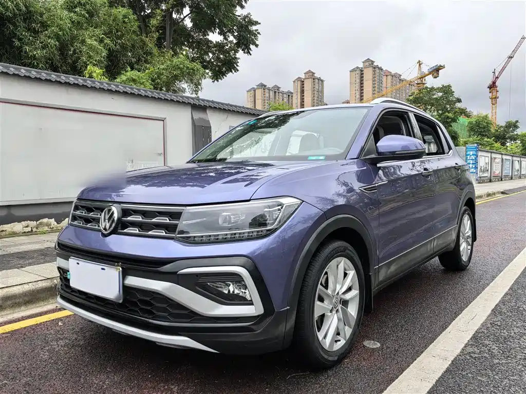 VOLKSWAGEN T-CROSS 2019
